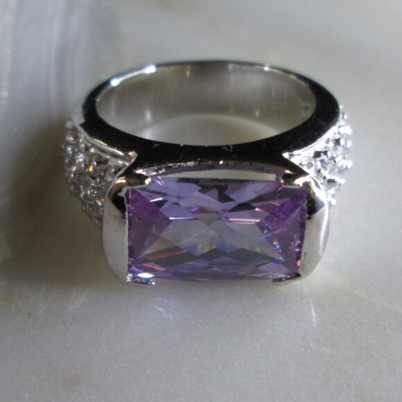 Lilac Ice CZ Fashion Ring - Picture 4 of 8